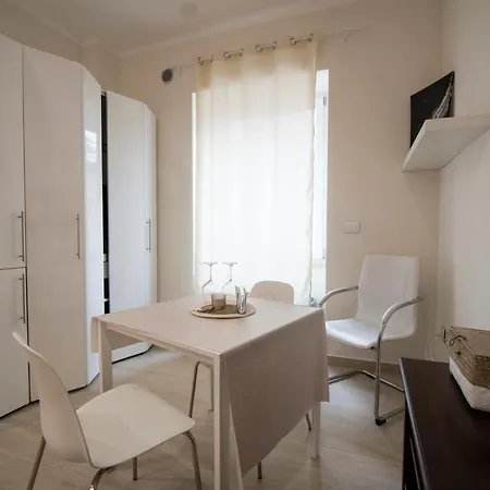 Apartment Private For Couple Into Centre Near Amalfi Coast & Salerno's Attactions Salerno