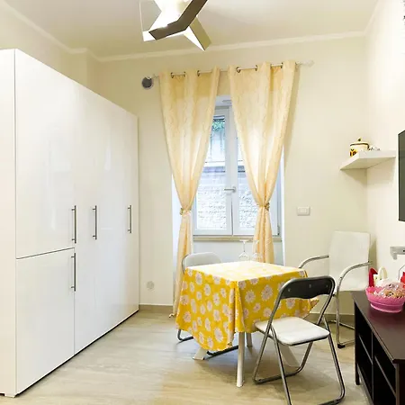 Private For Couple Into Centre Near Amalfi Coast & Salerno's Attactions Apartmán *